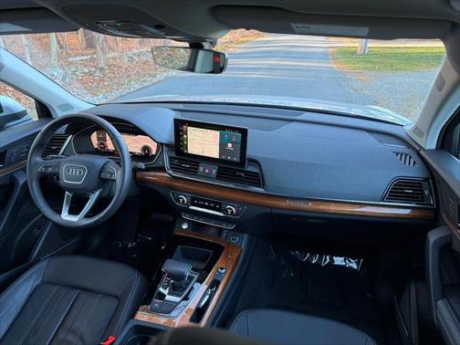 2023 Audi Q5 45 S line Premium Plus