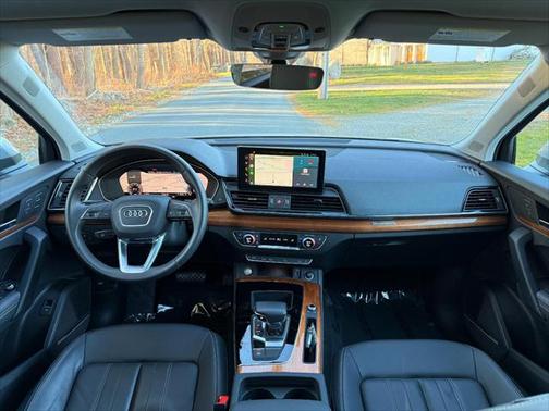 2023 Audi Q5 45 S line Premium Plus