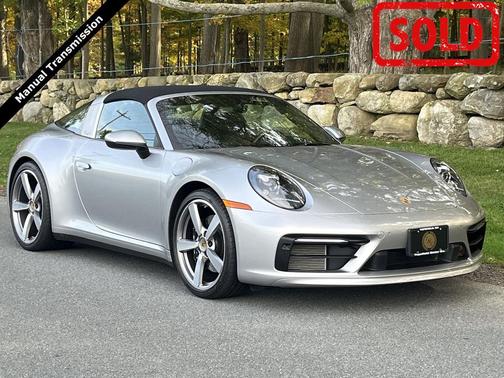 2022 Porsche 911 Targa 4S