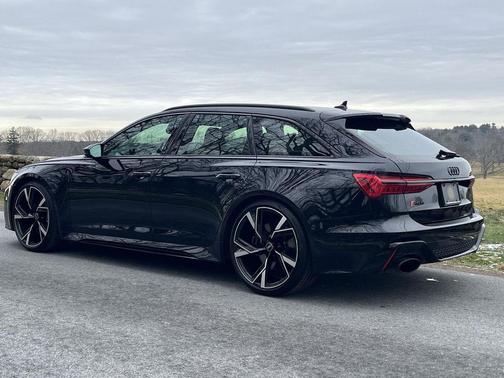 2022 Audi RS 6 Avant 4.0T
