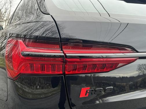 2022 Audi RS 6 Avant 4.0T