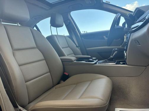 2014 Mercedes-Benz C-Class C 300 4MATIC Luxury