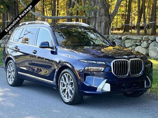 2023 BMW X7 xDrive40i