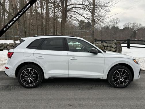 2023 Audi SQ5 3.0T Premium Plus