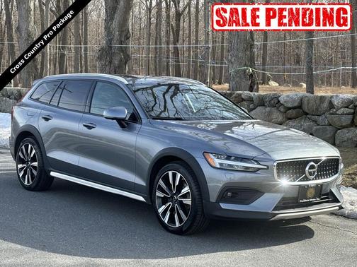 2020 Volvo V60 Cross Country T5