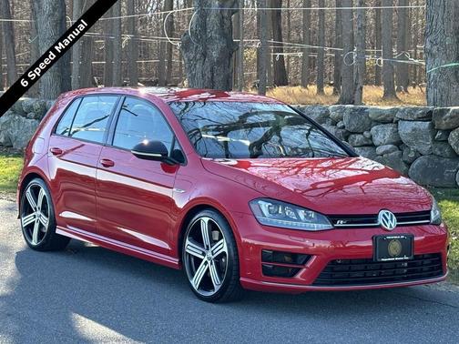 2016 Volkswagen Golf R 4-Door w/DCC & Navigation