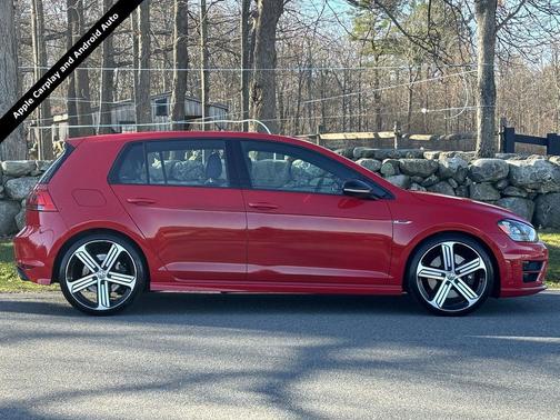 2016 Volkswagen Golf R 4-Door w/DCC & Navigation