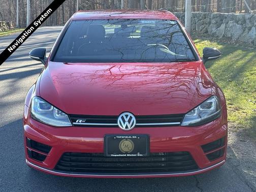 2016 Volkswagen Golf R 4-Door w/DCC & Navigation