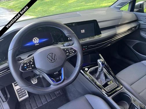 2023 Volkswagen Golf R 2.0T Manual