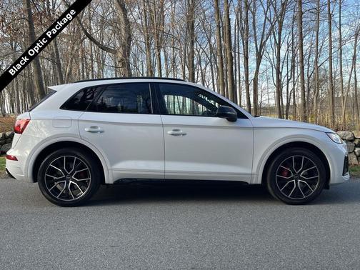 2022 Audi SQ5 3.0T Premium Plus