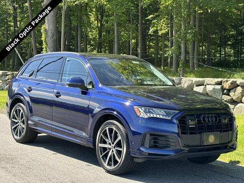 Navarra Blue Metallic 2023 Audi Q7 55 Premium Plus