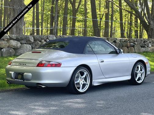 Arctic Silver Metallic 2002 Porsche 911 Carrera 4