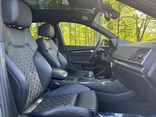 2022 Audi SQ5 3.0T Premium Plus
