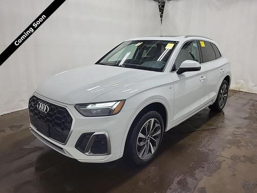 2022 Audi Q5 45 S line Premium Plus