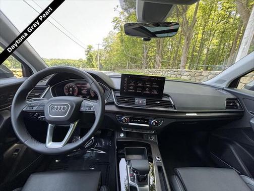2024 Audi Q5 45 S line Premium Plus
