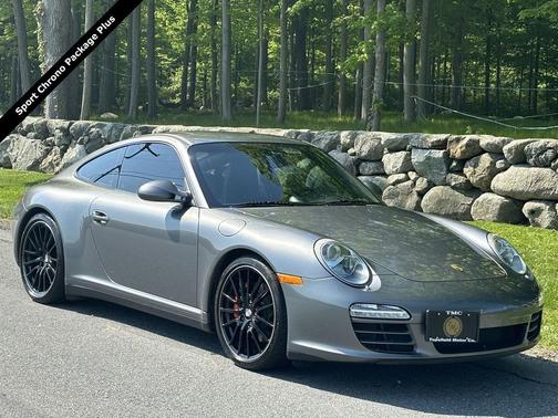 Black 2011 Porsche 911 Carrera 4S