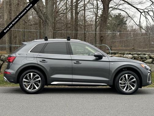 2022 Audi Q5 45 S line Premium Plus