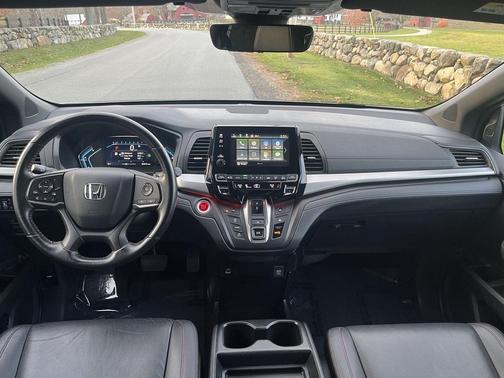 2023 Honda Odyssey Sport