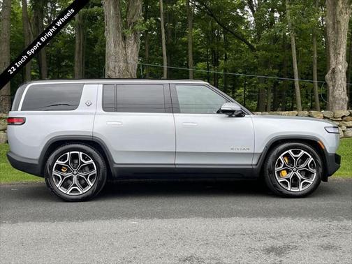 2022 Rivian R1S Launch Edition