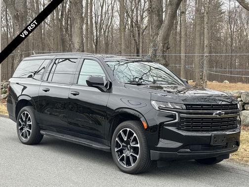 2021 Chevrolet Suburban RST
