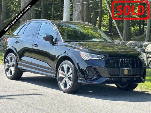 2022 Audi Q3 45 S line Premium Plus