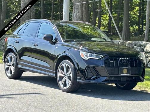2022 Audi Q3 45 S line Premium Plus