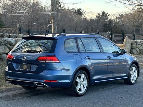 2018 Volkswagen Golf SportWagen TSI SE