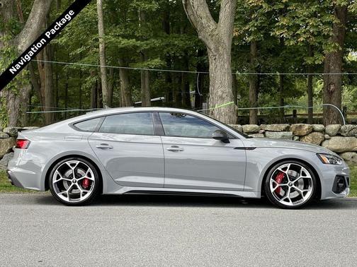 2023 Audi RS 5 2.9T