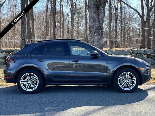 2017 Porsche Macan S