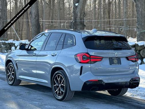 2023 BMW X3 M40i
