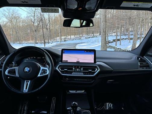 2023 BMW X3 M40i