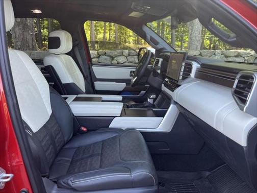 2023 Toyota Sequoia Capstone
