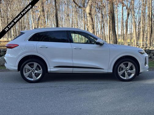 2025 Audi Q5 Premium Plus TFSI quattro S tronic