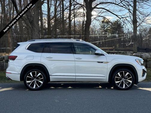 2024 Volkswagen Atlas 2.0T SEL Premium R-Line 4MOTION
