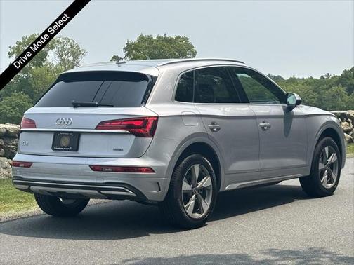 2024 Audi Q5 40 Premium