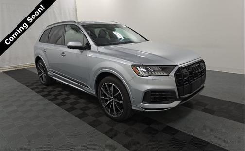 2023 Audi Q7 55 Premium Plus