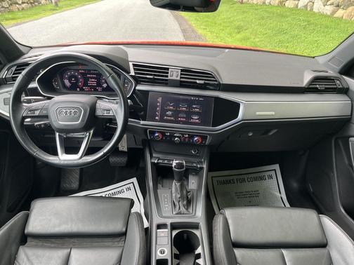 Tango Red Metallic 2022 Audi Q3 45 S line Premium Plus