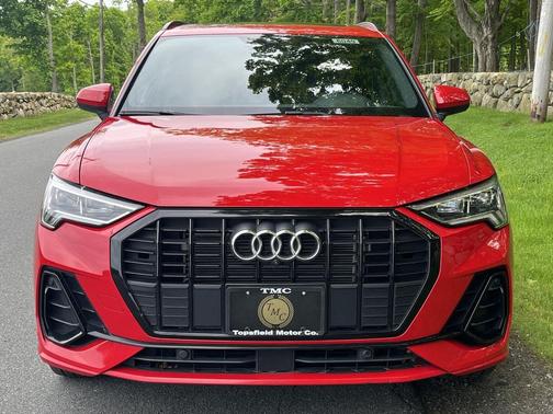 Tango Red Metallic 2022 Audi Q3 45 S line Premium Plus