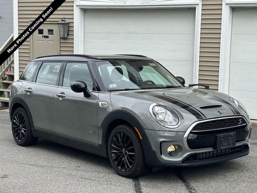 Moonwalk Grey Metallic 2017 MINI Clubman Cooper S ALL4