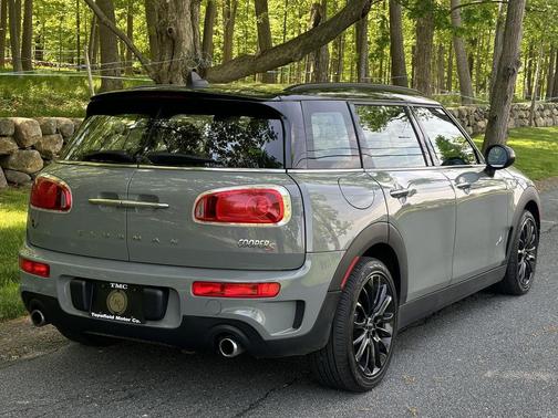 Moonwalk Grey Metallic 2017 MINI Clubman Cooper S ALL4
