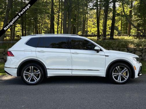 2019 Volkswagen Tiguan 2.0T SEL R-Line Black