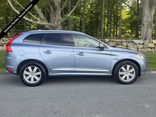 2017 Volvo XC60 T5 Inscription