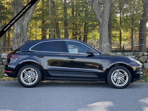 2018 Porsche Macan S