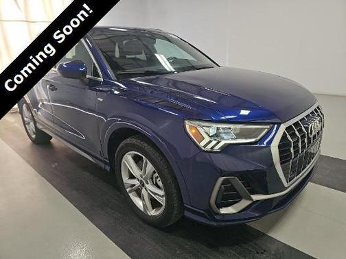 2022 Audi Q3 45 S line Premium Plus