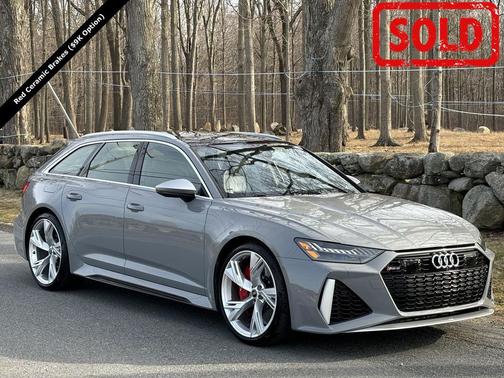 Nardo Gray 2021 Audi RS 6 Avant 4.0T
