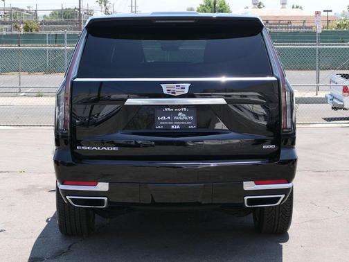 2025 Cadillac Escalade ESV Premium Luxury