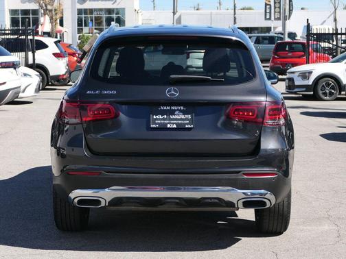 Graphite Gray Metallic 2022 Mercedes-Benz GLC 300 Base