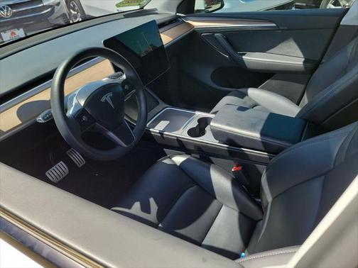 2023 Tesla Model Y Performance Dual Motor All-Wheel Drive