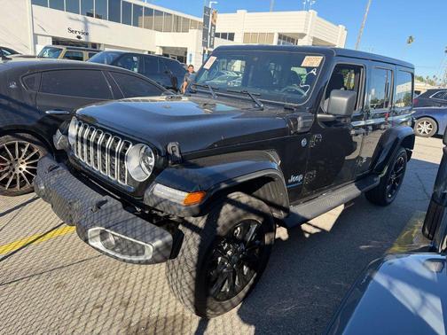 2025 Jeep Wrangler 4xe Sahara