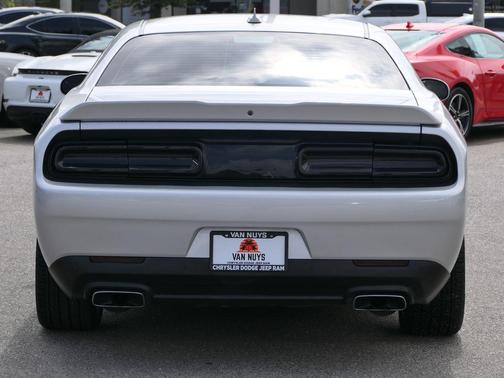 Triple Nickel Clearcoat 2022 Dodge Challenger R/T